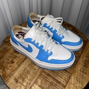 WMNS Air Jordan 1 Elevate Low 'University Blue' size 9.5
